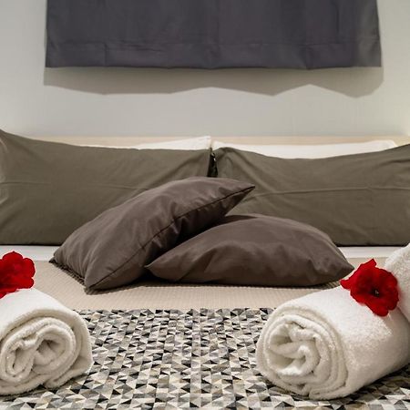 Loft Baia Di Letojanniアパートメント エクステリア 写真