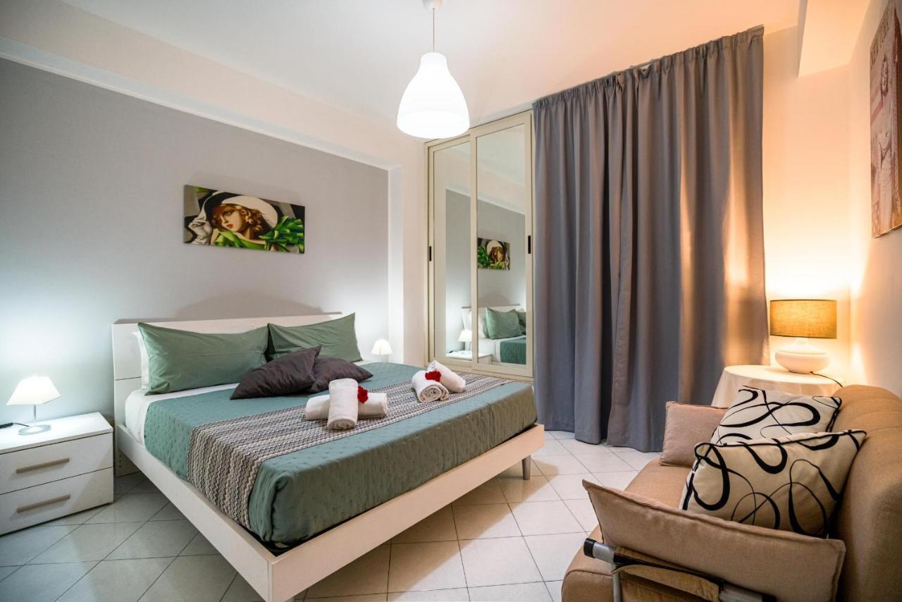 Loft Baia Di Letojanniアパートメント エクステリア 写真